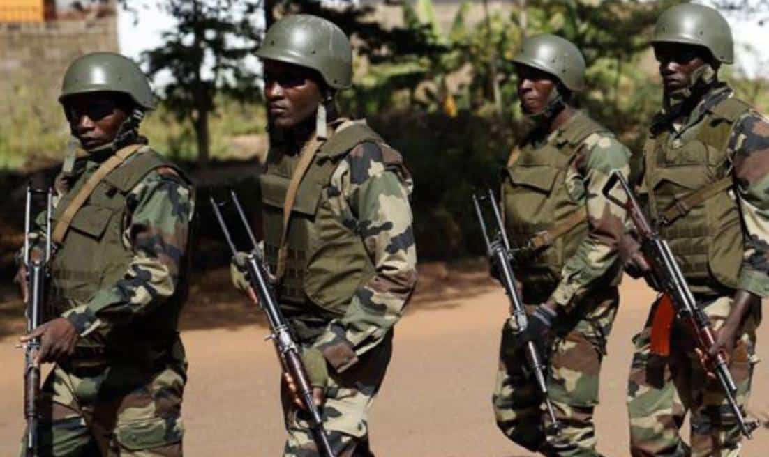 militaires