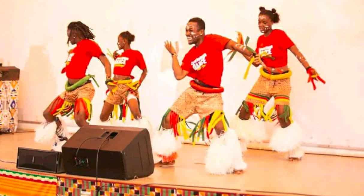 Ndoman Dancing