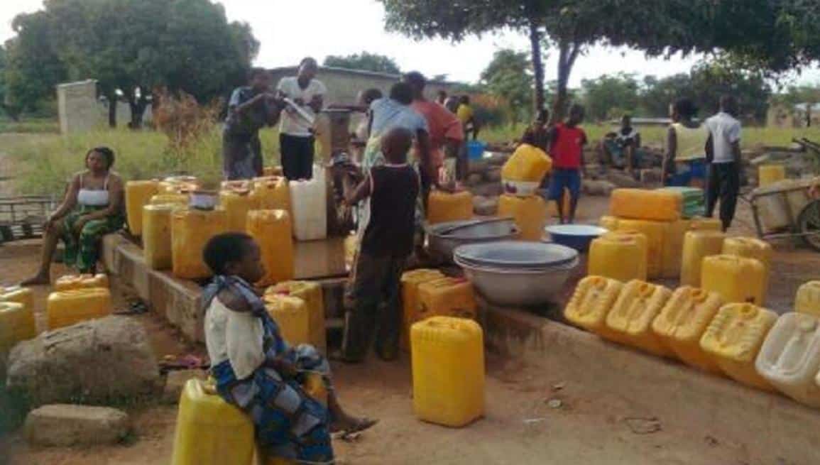 Cameroun : Près de deux mois sans eau à Nkolmesseng, quartier de Yaoundé