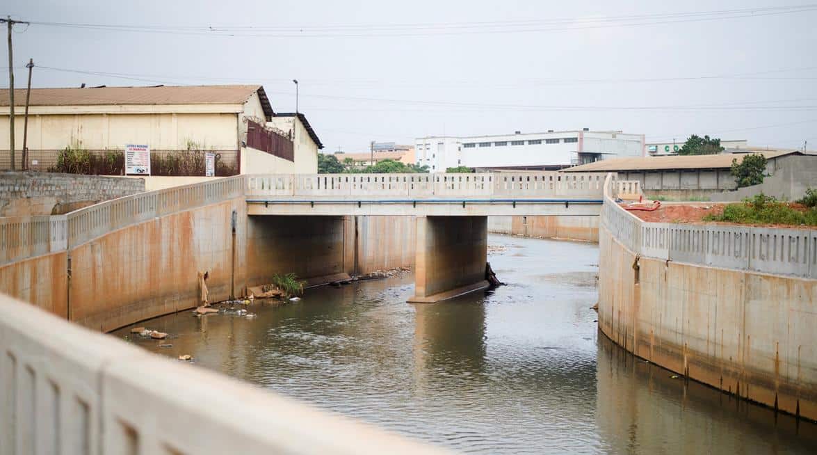 Lit du fleuve Mfoundi : Une opération drainage contre les inondations