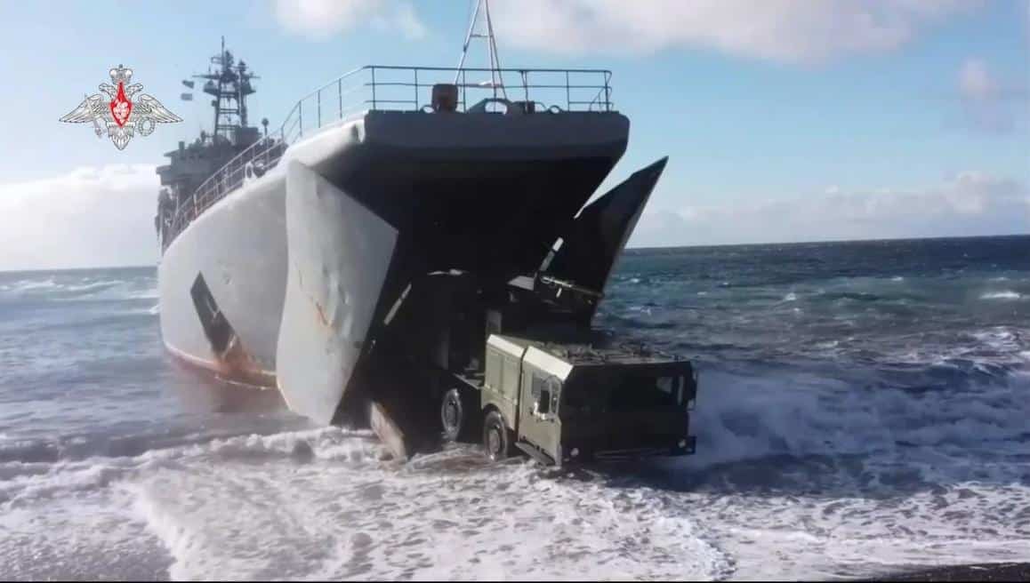 Le système Bastion de la flotte de la Baltique tire des missiles dans le golfe de Finlande