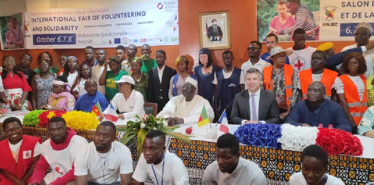 Cameroun : Le Ministre MOUNOUNA FOUTSOU clôture l’édition 2022 du Salon International du Volontariat et de la solidarité