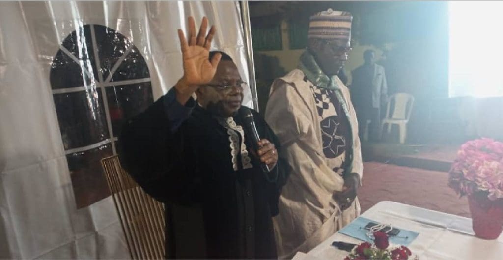 Hommage à M. Ernest MBOUTCHOUANG