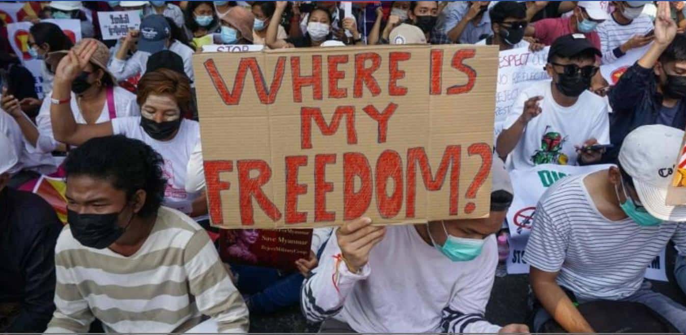 Les manifestations en Birmanie : l’importance de la liberté d’expression