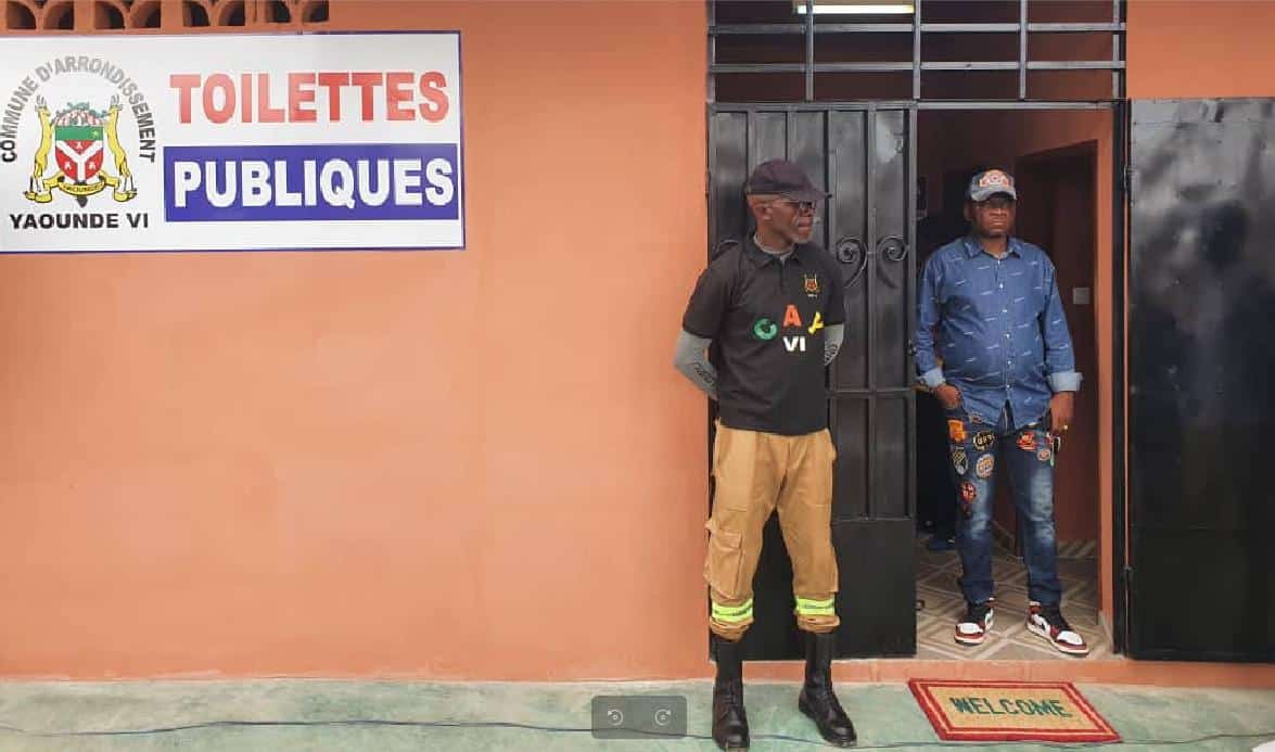 Des toilettes publiques modernes au service des populations de Biyem-Assi Rond Point Express