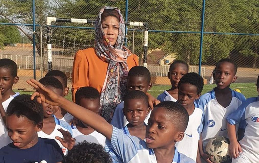 Marlène Emvoutou renforce le football avec de nouveaux partenariats au Niger