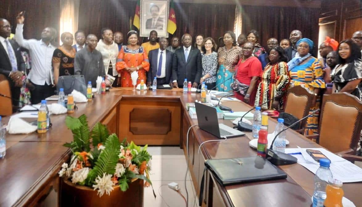 Cameroun : Le Combat Vigoureux contre la Schistosomiase et les Helminthiases Intestinales