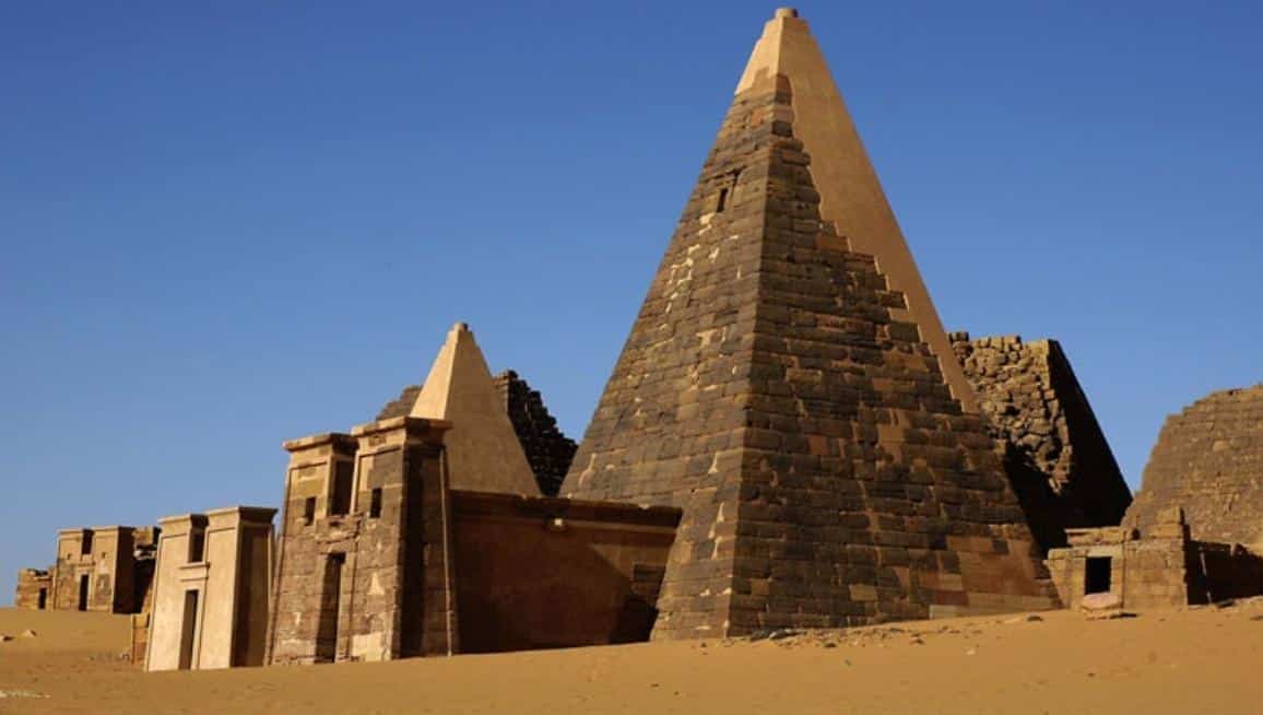 Les pyramides de Kush: L’héritage africain de la civilisation égyptienne