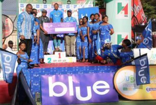 Blue illumine le Tour du Cameroun