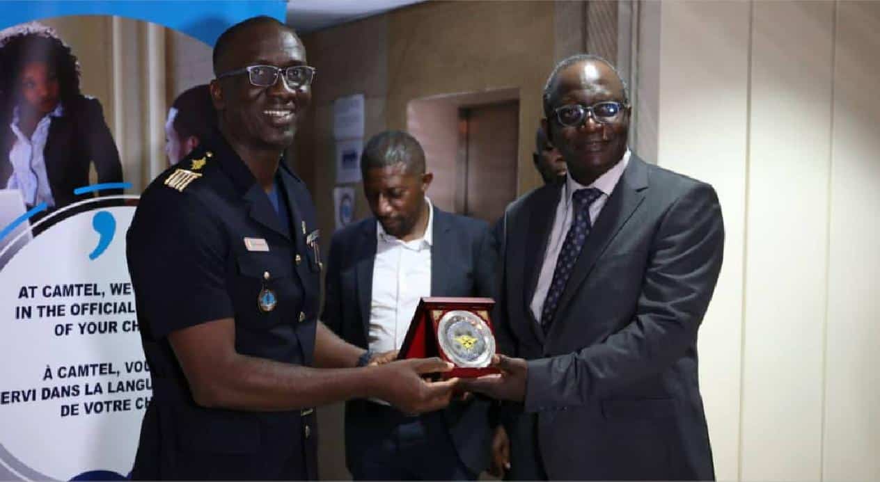 Ottou Francis et militaires ivoiriens