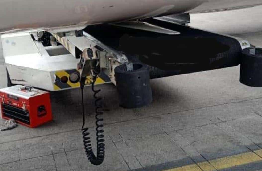 Incident à l’Aéroport International de Yaoundé-Nsimalen : Un nouvel agent de piste bouleverse le Vol QC312
