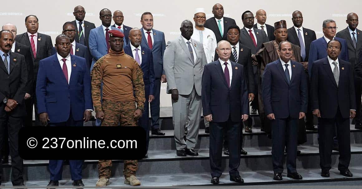 Tensions au Sommet Russie-Afrique lors de la séance photo