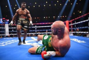 Ngannou bat Fury