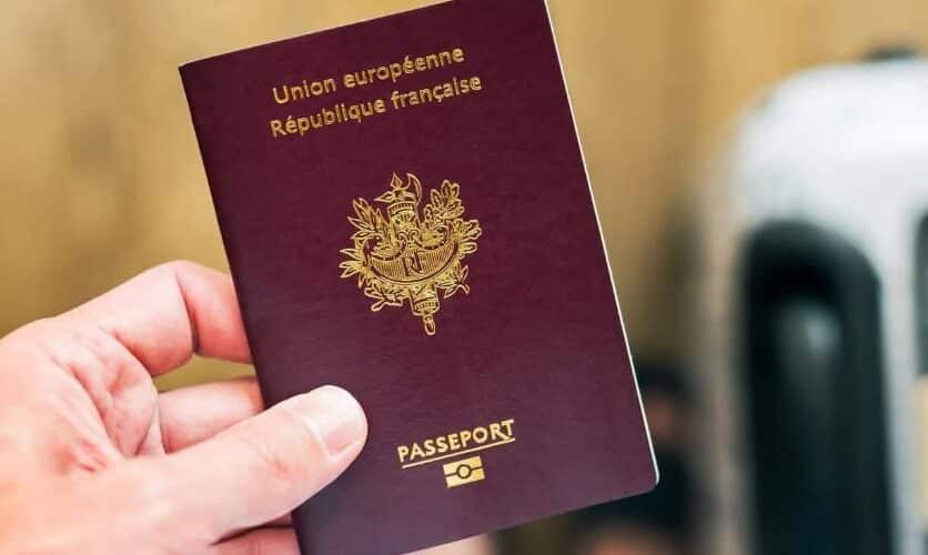 passeport francais