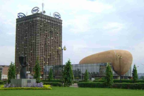 Cameroun : La CNPS au cœur d’un scandale financier sans précédent
