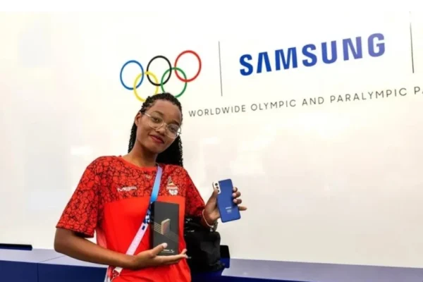 Mystère aux JO : Samsung écarte un pays du cadeau Galaxy Z Flip 6