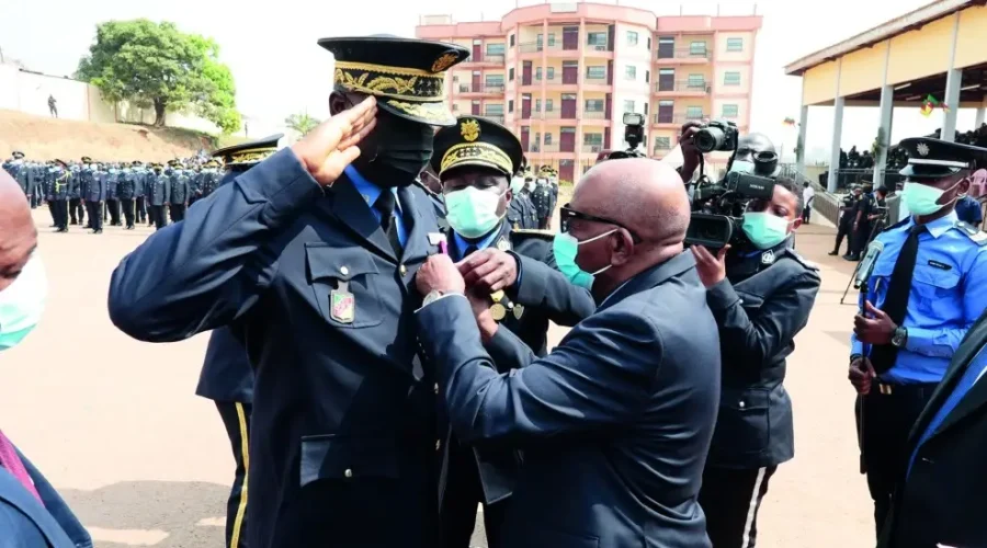 Commissaire de police