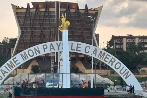 Cameroun : Scandale des missions – 69 milliards FCFA engloutis dans les voyages en 2024 ! 🔥