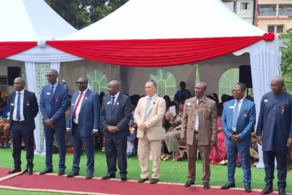 Cameroun : Camrail célèbre ses héros, 100 cheminots décorés dans une cérémonie