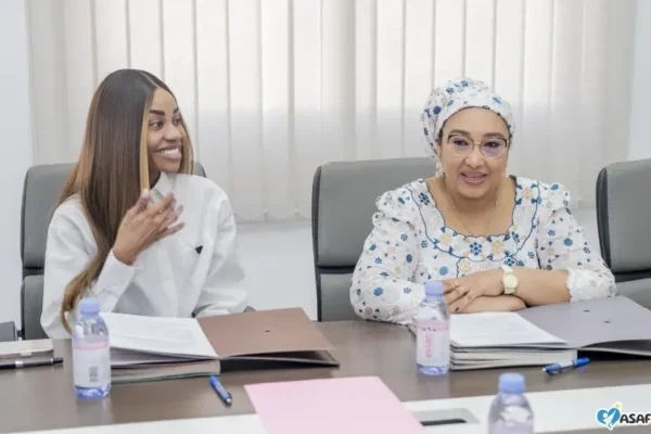 Cameroun : Une icône littéraire rejoint ASAF pour révolutionner l’action humanitaire