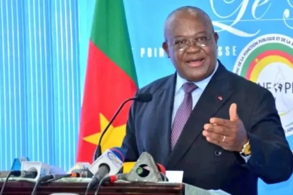Cameroun : Choc dans l’administration – 450 fonctionnaires brutalement radiés