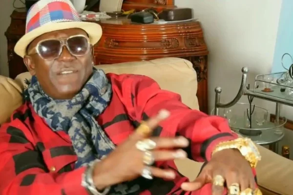 Cameroun : La surprenante candidature à la présidentielle du chanteur « Maréchal Papillon »