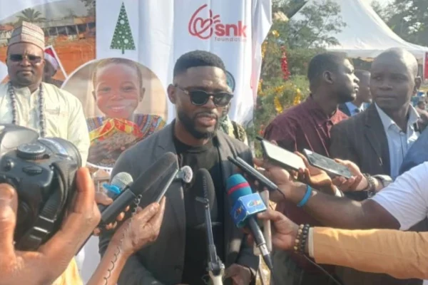 Fêtes en Afrique 2024 : La Fondation SNK illumine le cœur du Cameroun