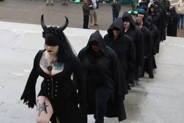 USA : Le Temple satanique triomphe avec sa méga-convention “SatanCon”