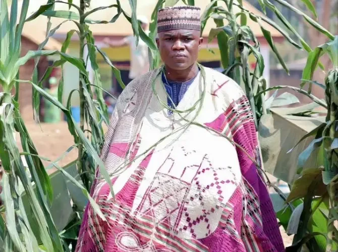 SM Monfon Adamou Petouonchi