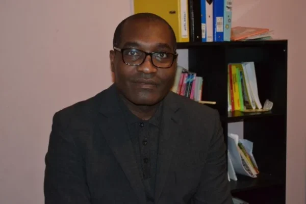 La jeunesse camerounaise est-elle condamnée à fuir ou à subir ?