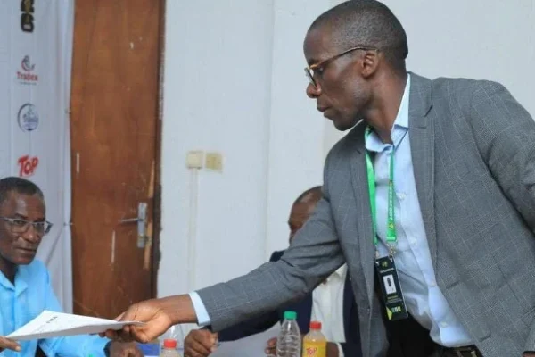 FECAFOOT Cameroun: Benoît Angbwa claque la porte, 5ème secrétaire à démissionner! 🚨