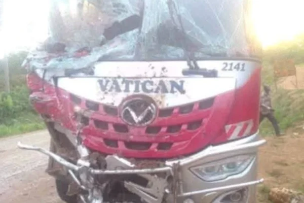 Cameroun: Un horrible accident fait 6 victimes sur l’axe Yaoundé-Bafoussam! 💔