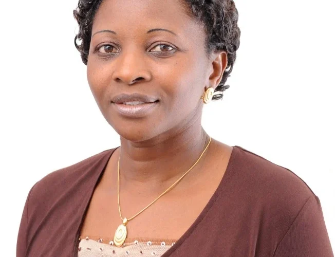 Dr Tatah Eunice Kisifen