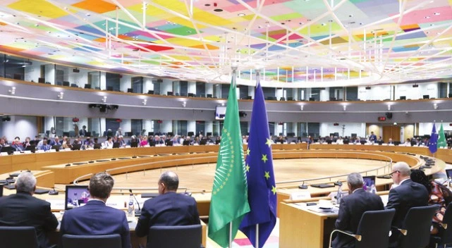 UA EU