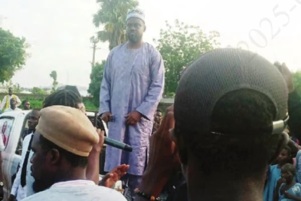 Hiram Iyodi Cameroun : Le plus jeune candidat de 38 ans choque