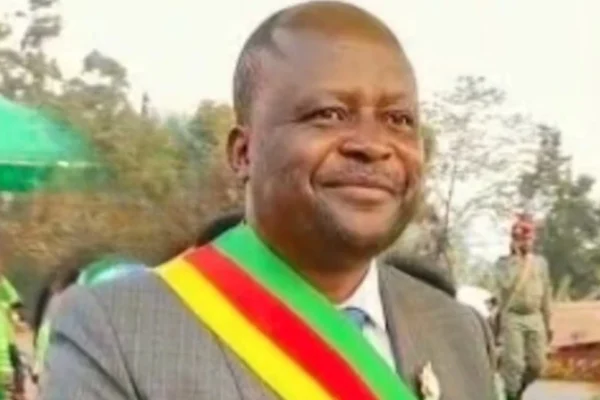 Cameroun – Guillaume Mbakam Chougha offre un lycée technique moderne à Bansoa Mbri